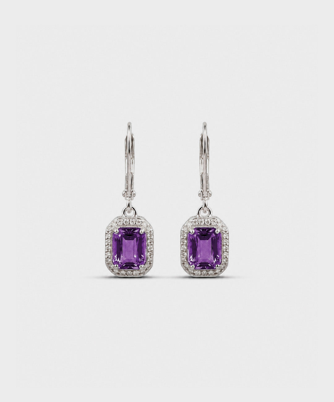 Arete Aretes Rectangulares Con Halo De Circones - color Morado, tono Morado claro